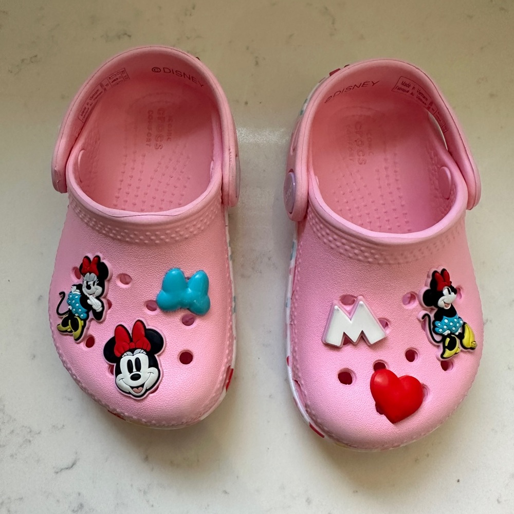Disney Minnie Mouse crocs